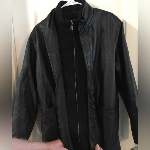Comint Jackets & Blazers - VTG Comint 100% Genuine Leather Woman’s Black Jacket/Coat Sz. M